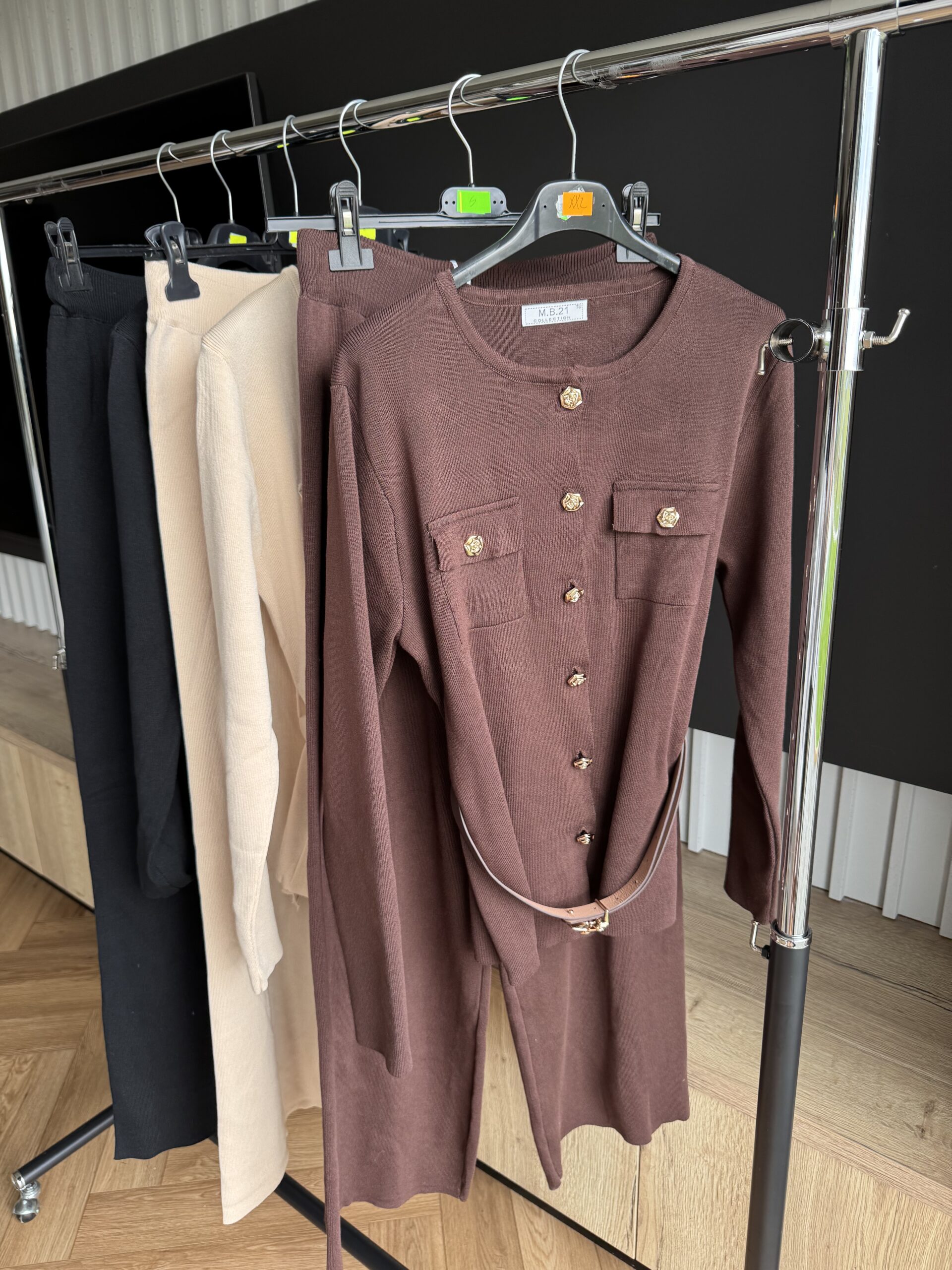 Komplet Sweter Ze Spodniami Komplet Sweter Ze Spodniami - obrazek 5
