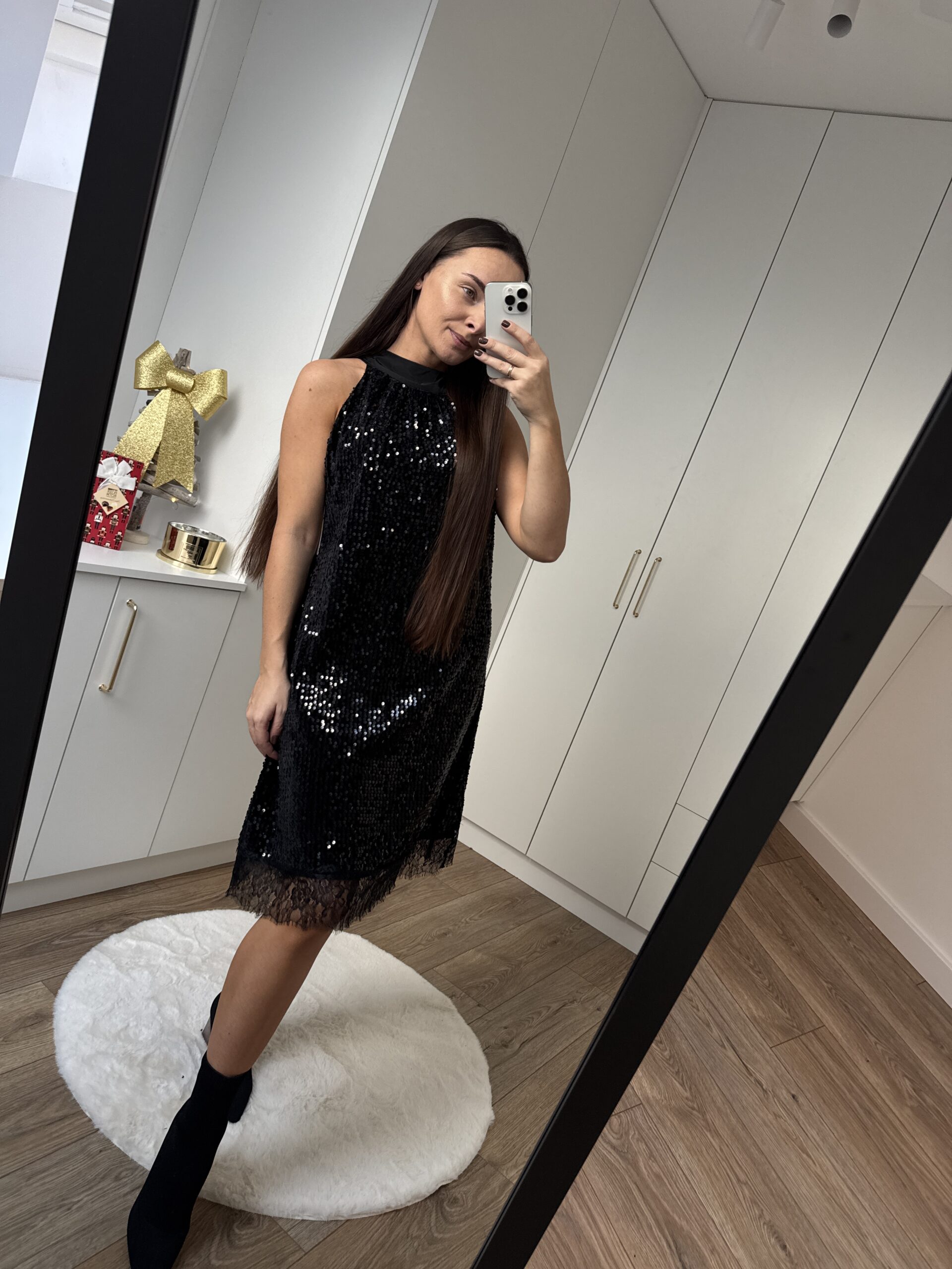 Sukienka Cekinowa Typu Halter Sukienka Cekinowa Typu Halter