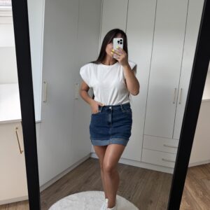 Jeansowa Spódniczka Mini Z Podwiniętym Dołem