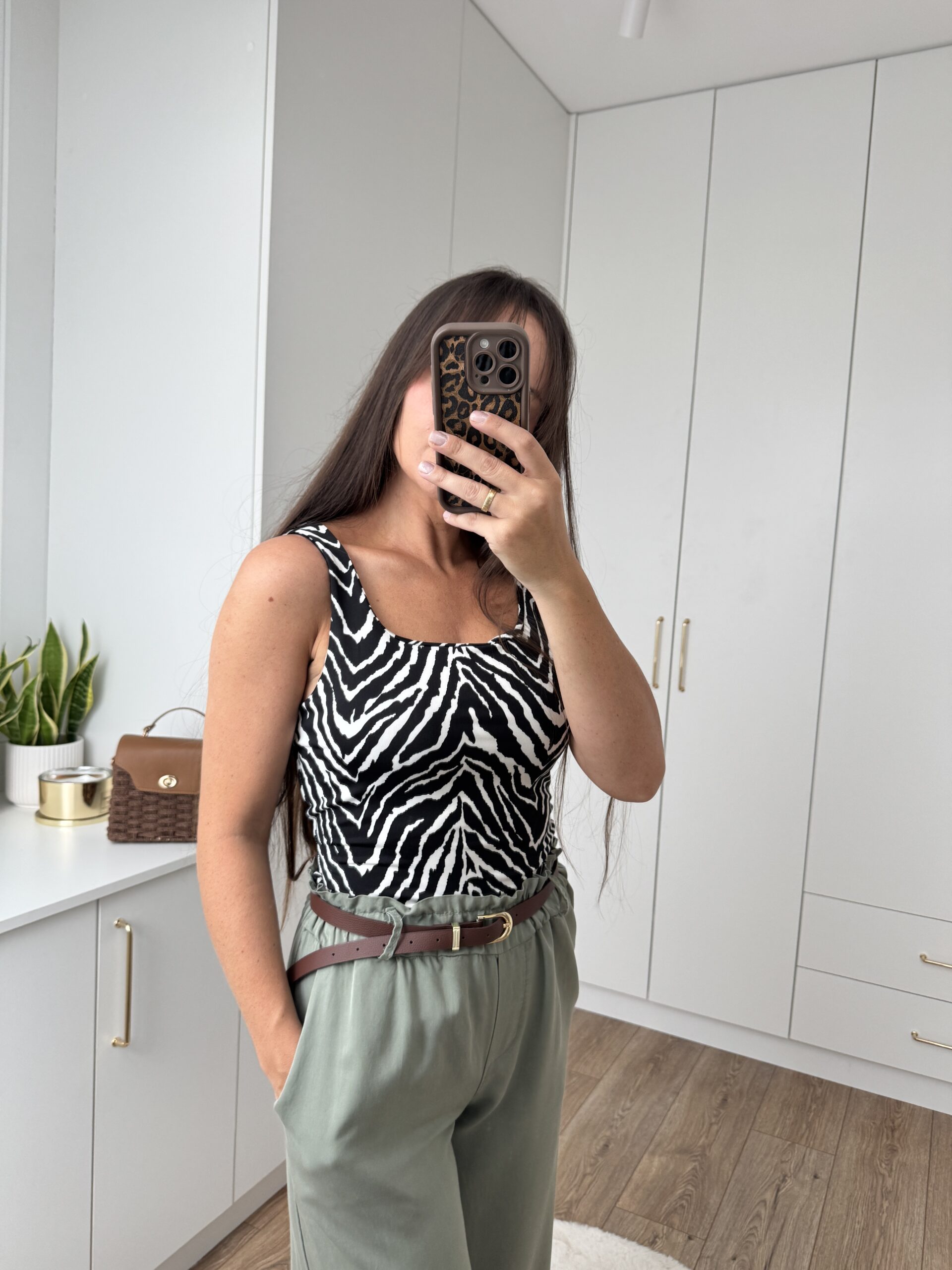 Top Na Ramiączkach Z Wbudowanymi Miseczkami 'Zebra' Top Na Ramiączkach Z Wbudowanymi Miseczkami 'Zebra' - obrazek 3