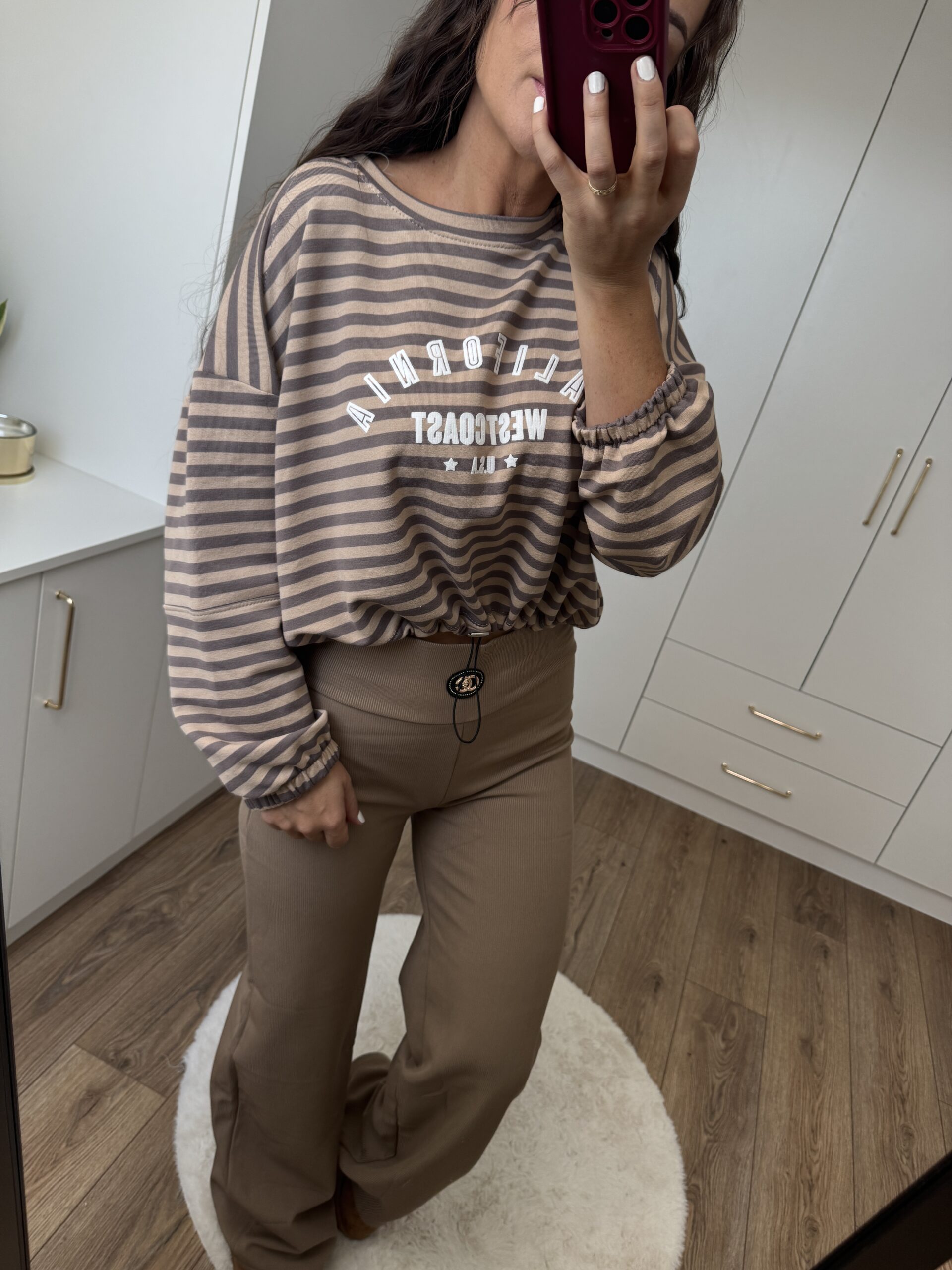 Krótka Bluza W Paski Krótka Bluza W Paski - obrazek 3