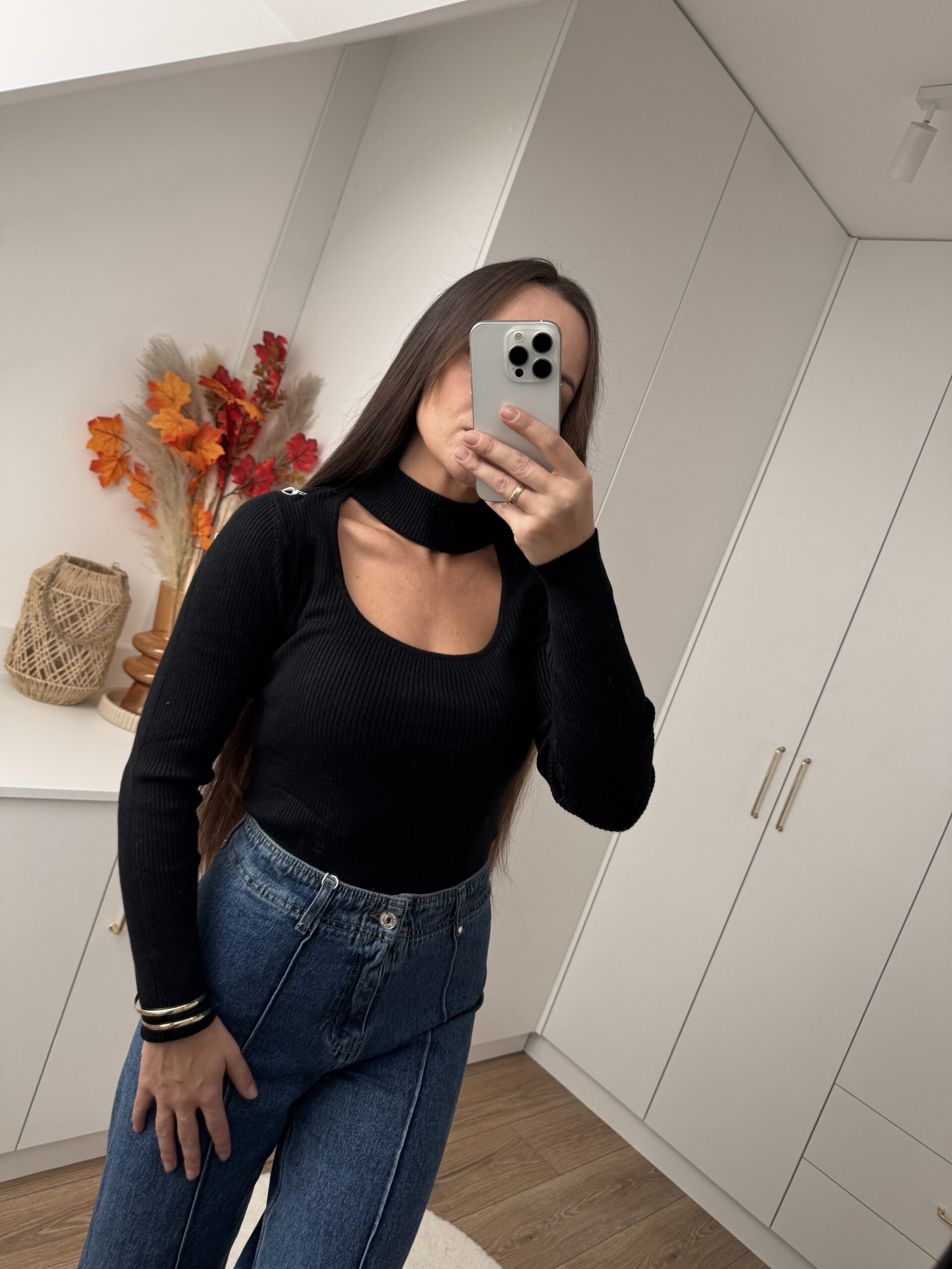 Sweter Z Chokerem Dopasowany Sweter Z Chokerem Dopasowany - obrazek 5