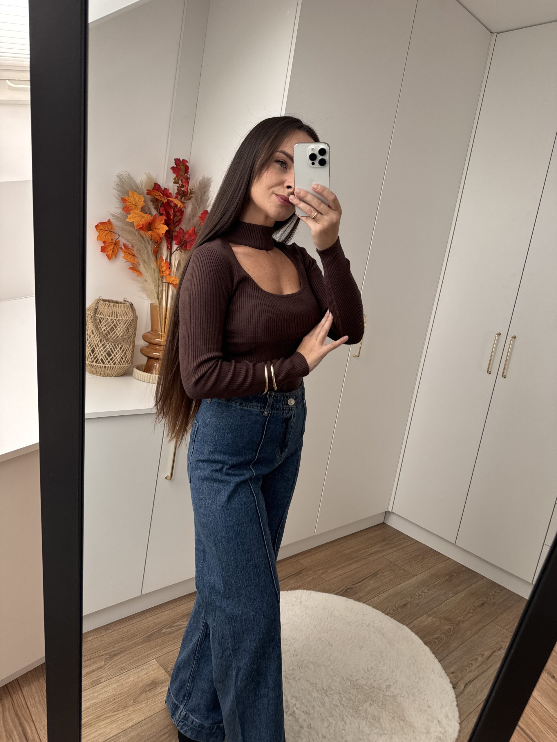 Sweter Z Chokerem Dopasowany Sweter Z Chokerem Dopasowany - obrazek 12